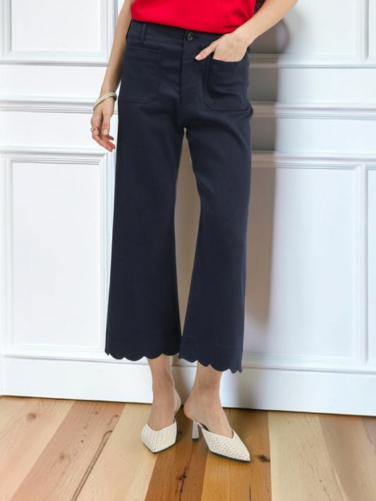 Harper Scalloped Hem Pant in Navy